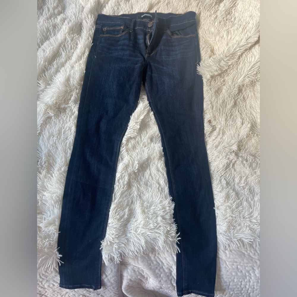 Express skinny Jean stretch dark rinse size 6